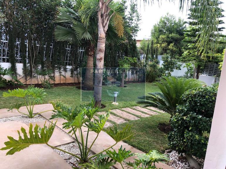 Villa moderne  á louer vide en plein Bouskoura ville verte — 3