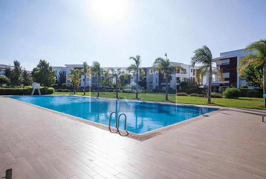 Superbe Appartement en Rez-de-Jardin à Bouskoura ville verte