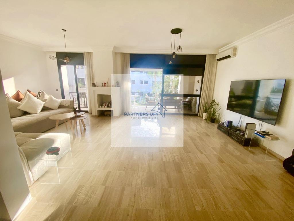 Bel appartement ensoleillé  à louer  Ain diab — 5