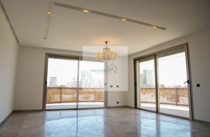 Appartement à louer avec terrasse et vue Imprenable sur le Parc — 2