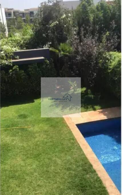Magnifique Villa à louer vide en plein Bouskoura ville verte — 4