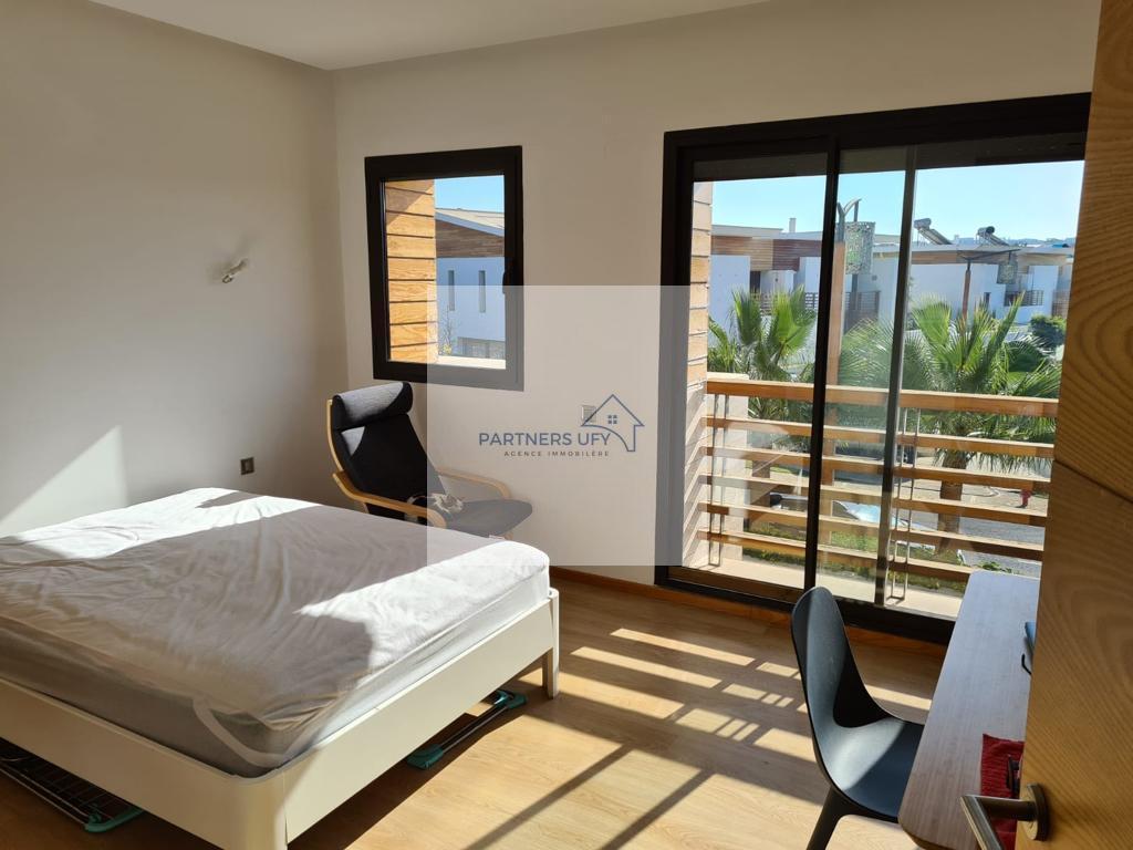 Magnifique Villa à louer vide en plein Bouskoura ville verte — 2