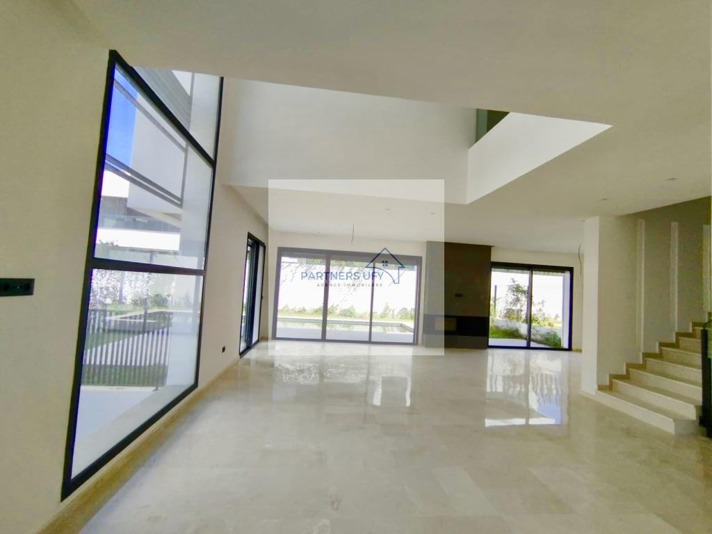 Superbe Villa avec Jardin et Piscine à Bouskoura Ville Verte — 2