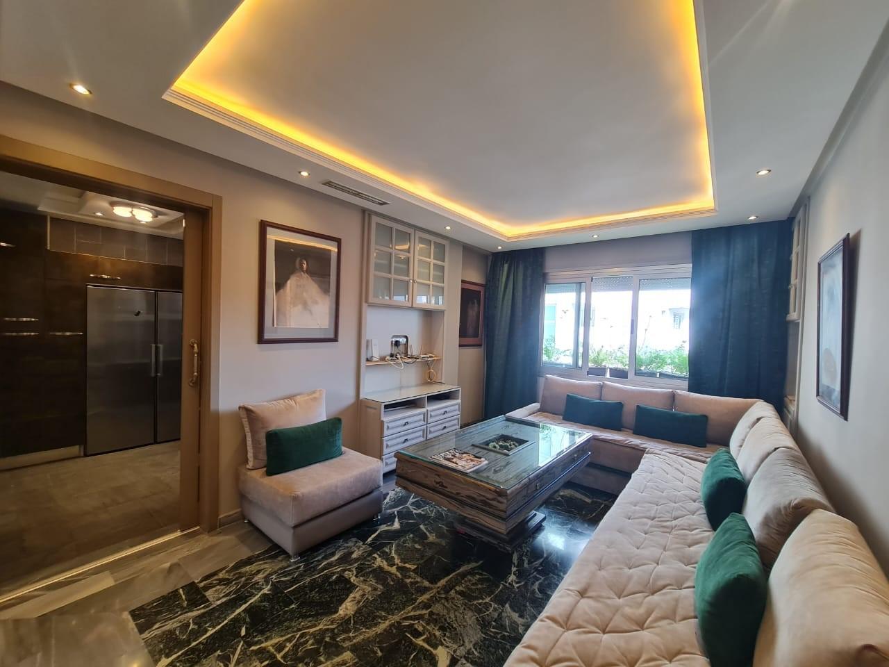 Appartement 194 m² f Centre ville — 8