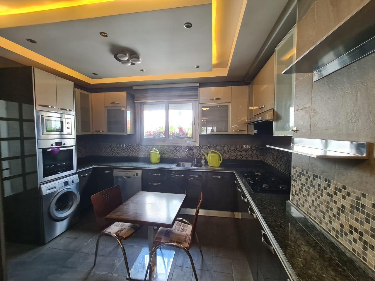 Appartement 194 m² f Centre ville — 9