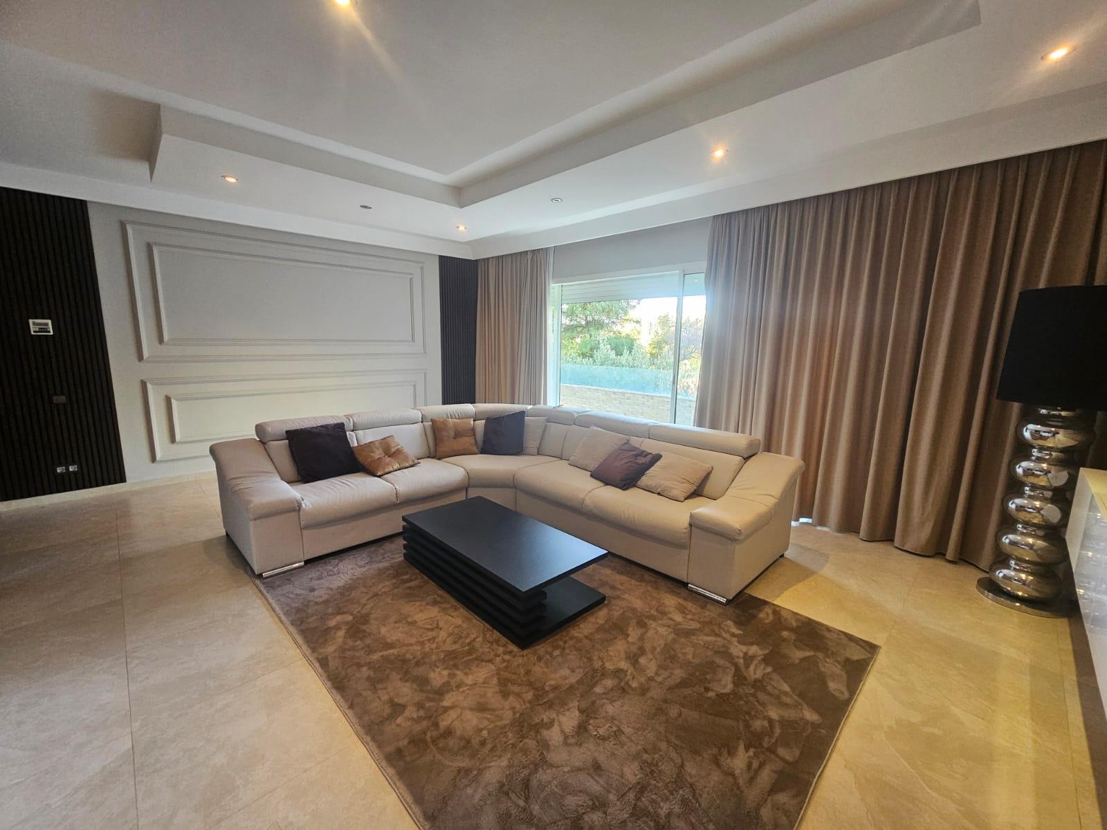 Appartement de Luxe à Mnar