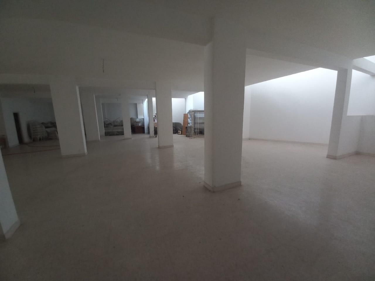 Local commercial en location a Mozart — 4