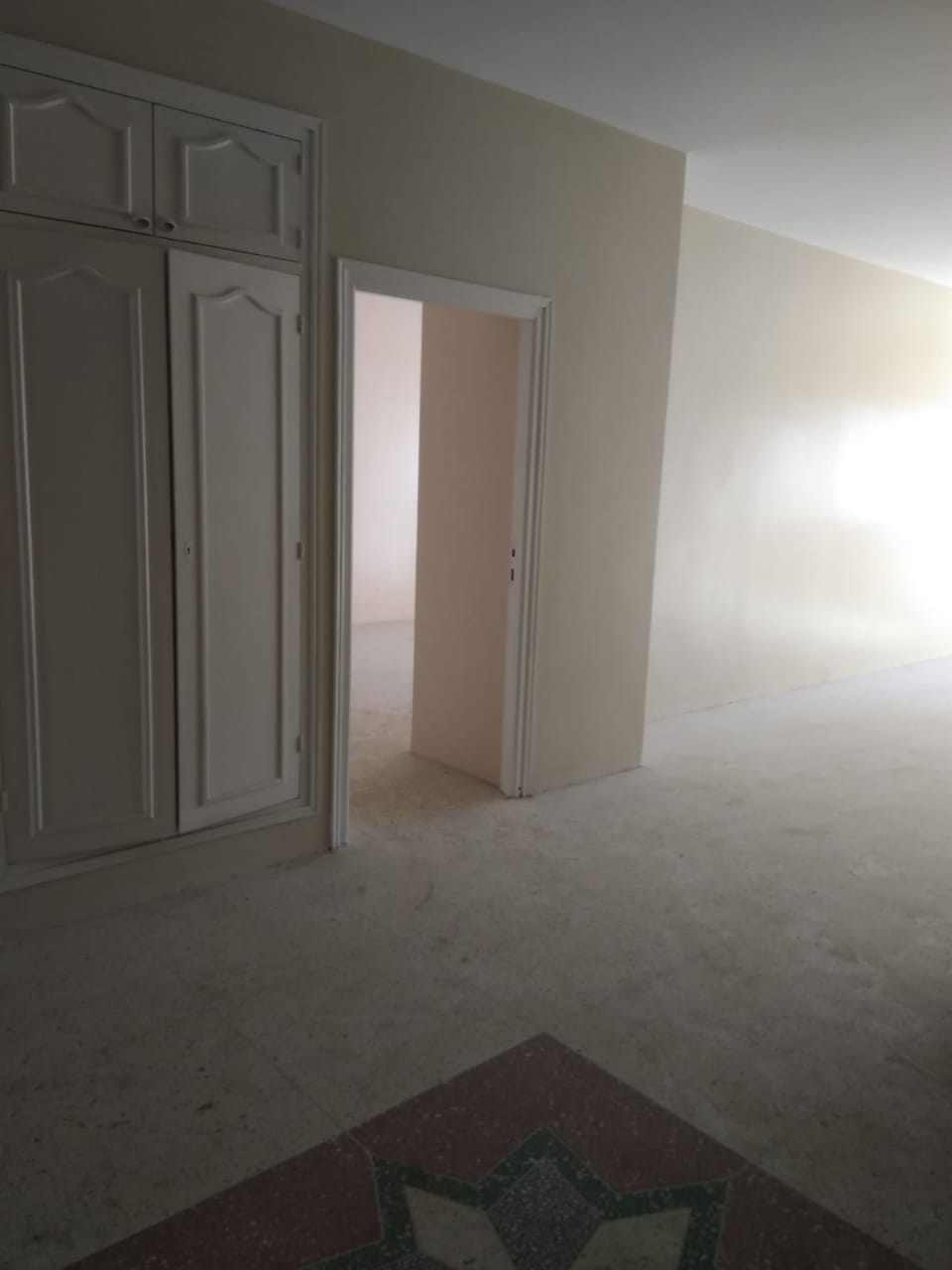 Bureau à louer 150 m² — 4