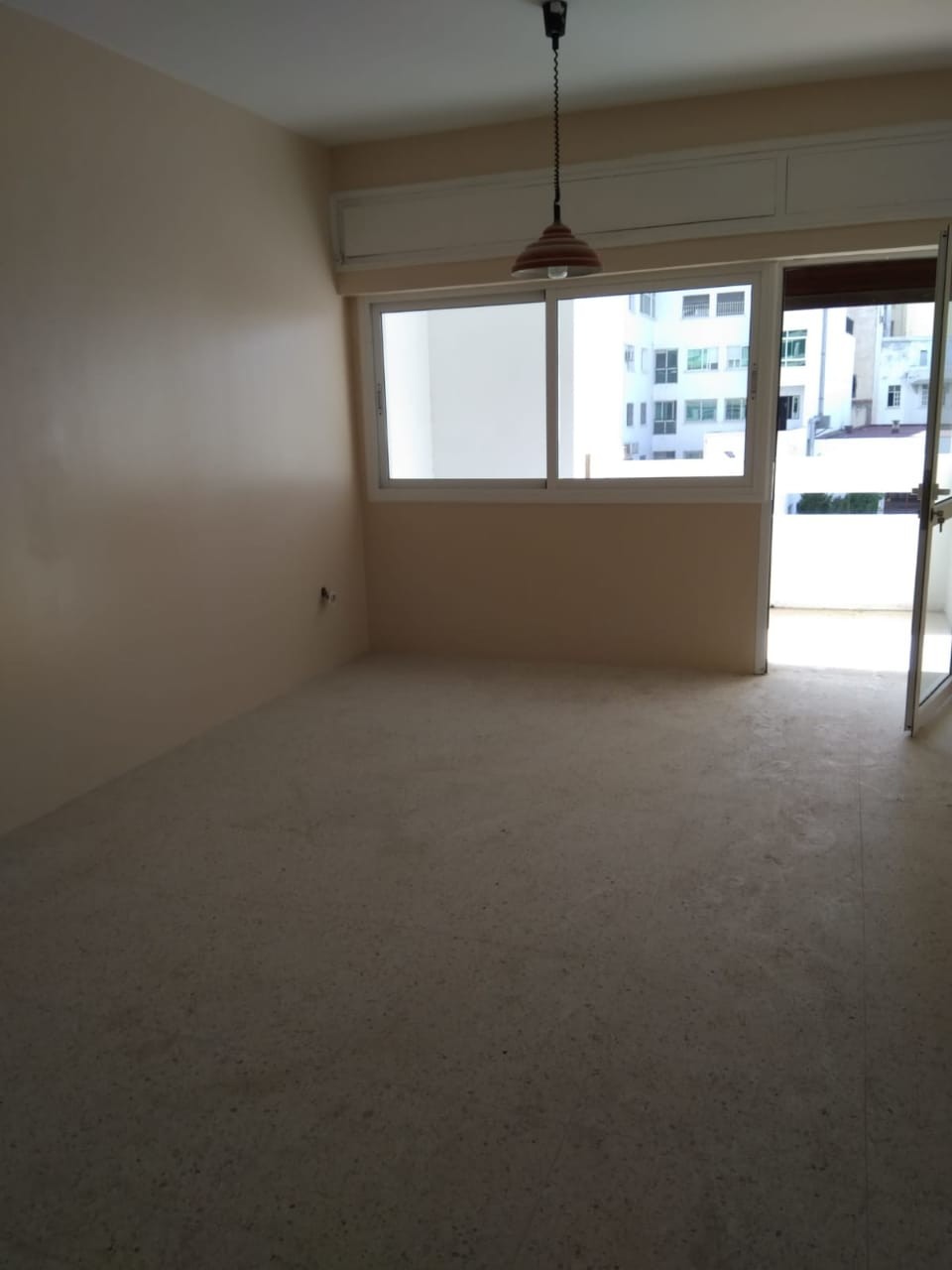Bureau à louer 150 m² — 2
