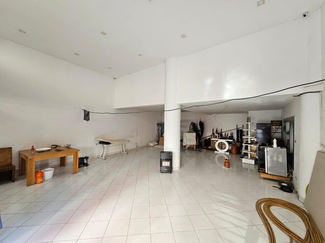 Local Commercial en location au centre ville — 3