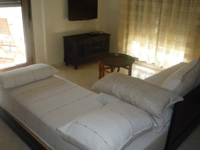 Superbe appartement — 3