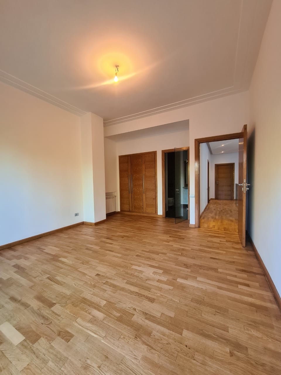 Location superbe villa vide- Ain Diab — 5