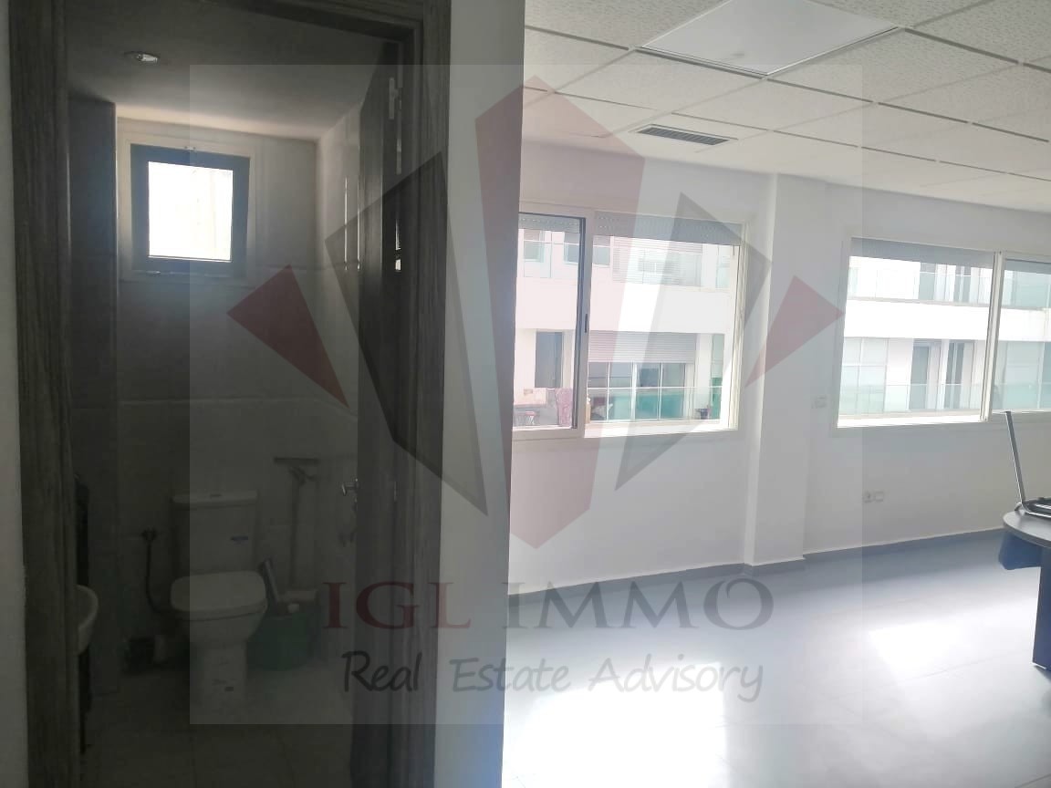 Plateau de bureau de 54m2 au Maarif — 3