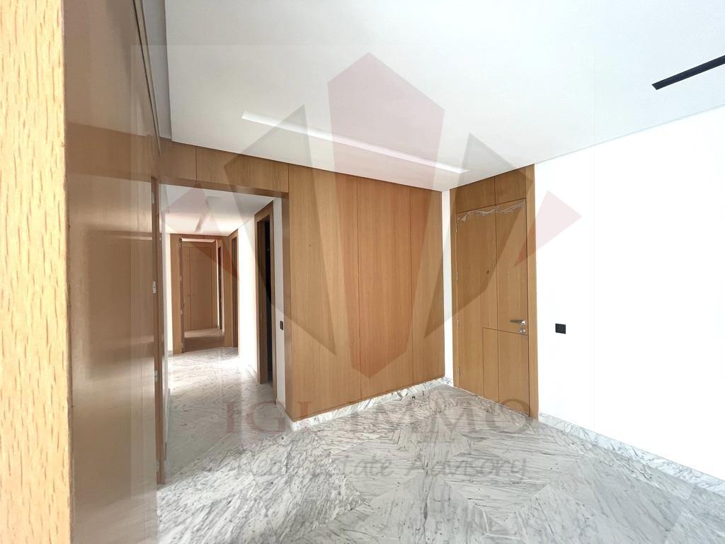 Appartement luxueux de 128m2 au quartier Racine — 5