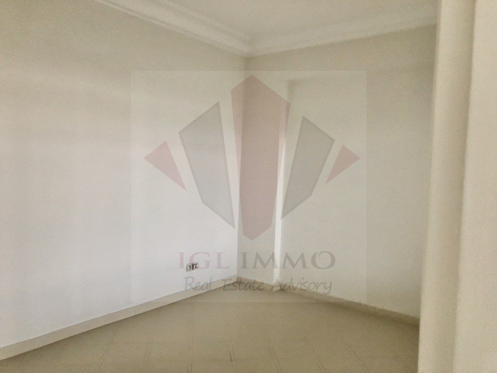 Bureau 121 m² f Ghandi — 7