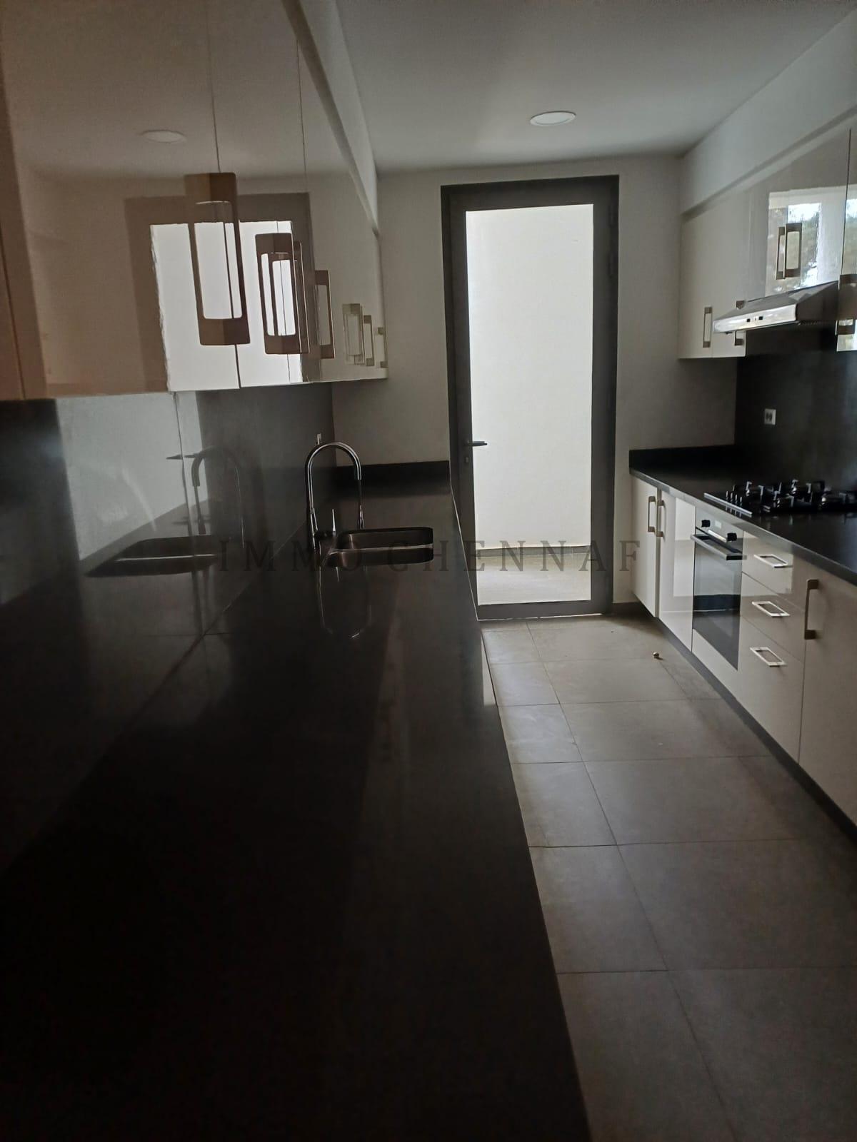 Appartement 130m Rabat Square Eagles Hills Souissi