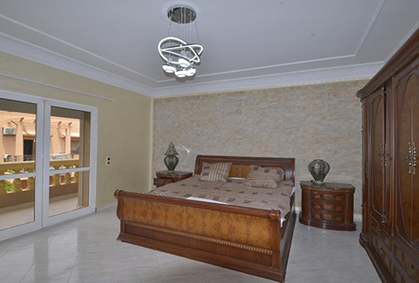 Jolie Villa proposée pour la location courte durée situé à Mebrouka — 3
