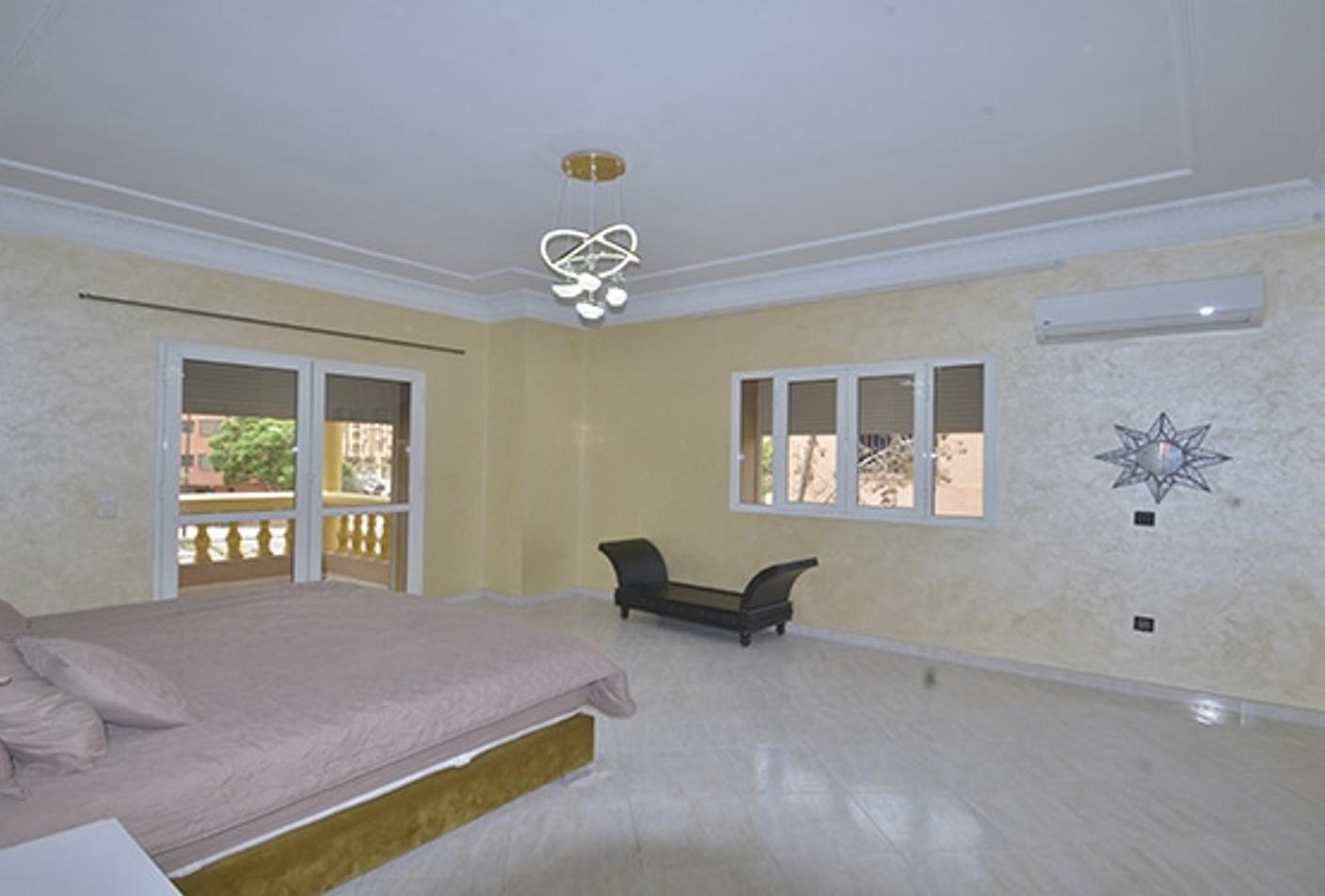 Jolie Villa proposée pour la location courte durée situé à Mebrouka — 5
