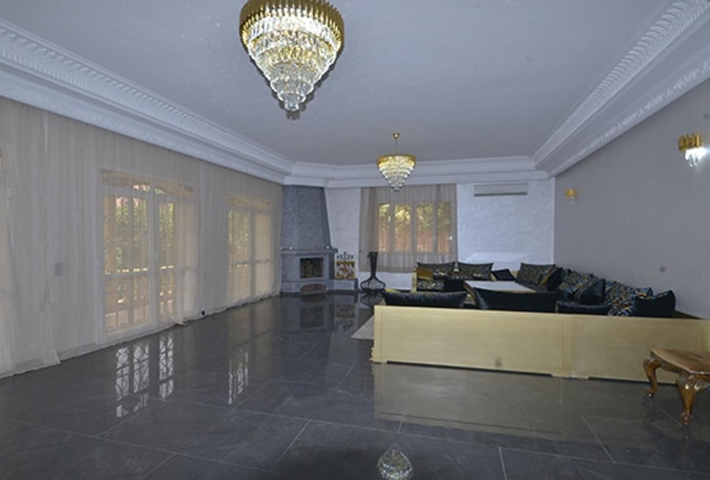 Villa 350 m² à Mabrouka — 10