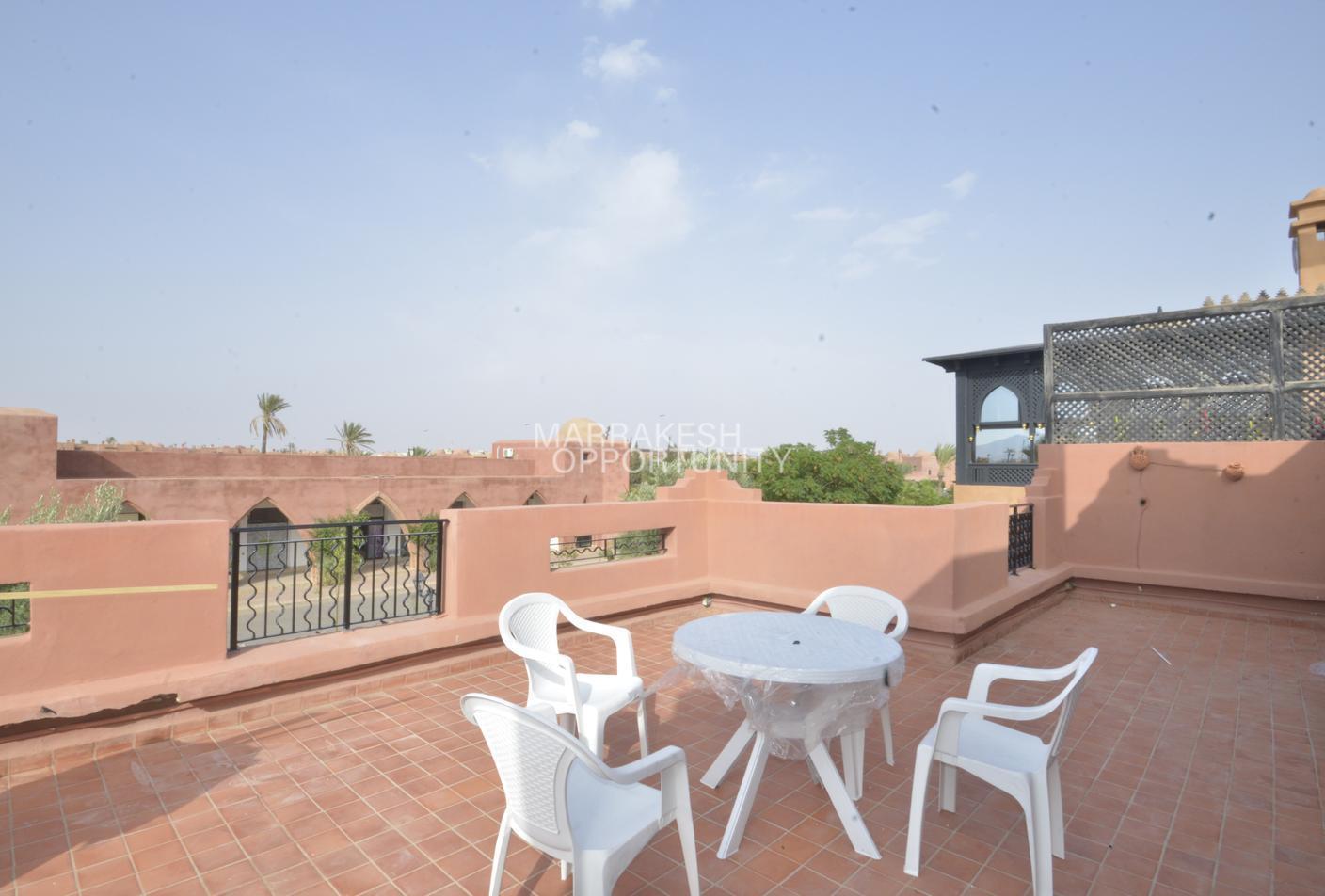 Jolie Villa proposée pour la location saisonnière situé à La palmeraie — 2