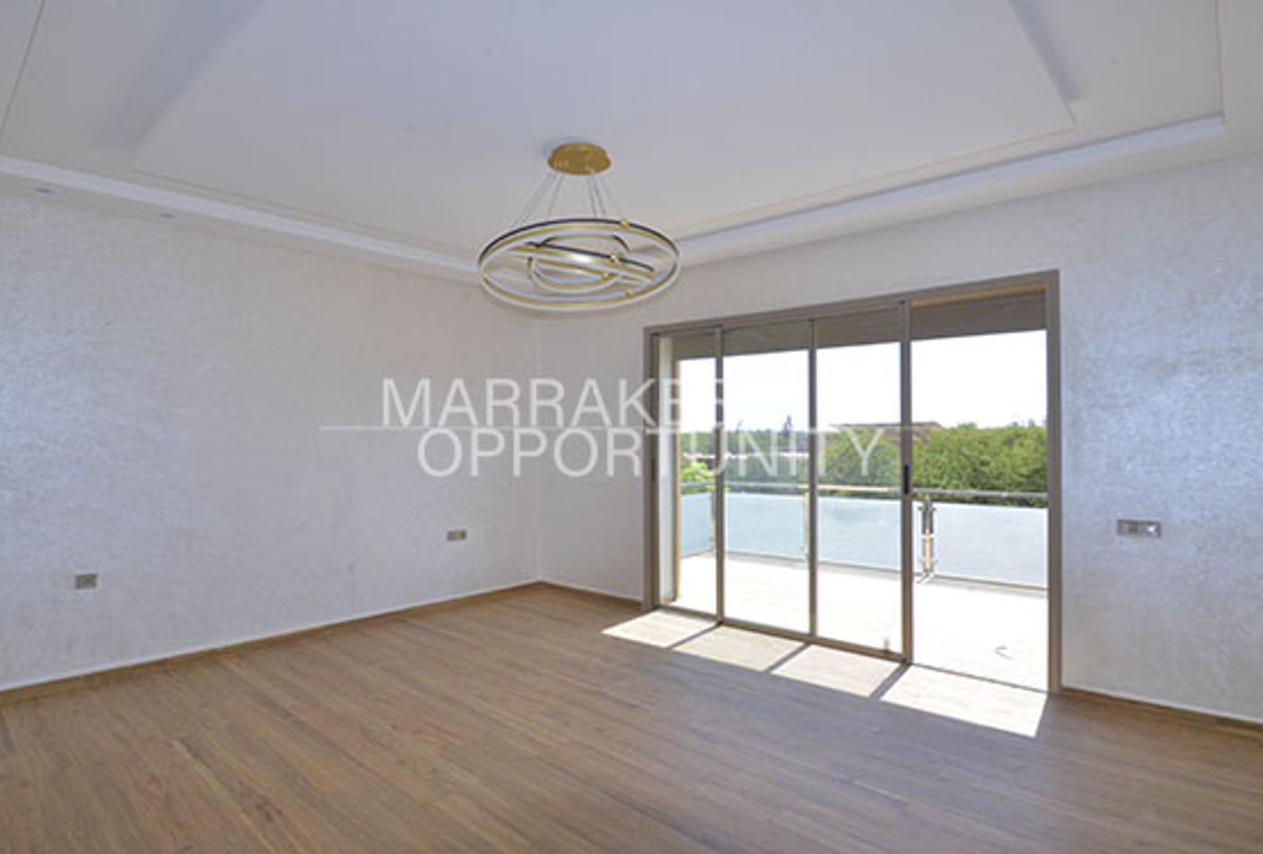 Somptueuse Villa proposée en vente sur la route d'Amizmiz — 2