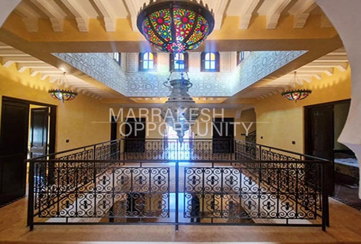 Majestueuse Villa avec piscine proposée en vente à Targa — 3
