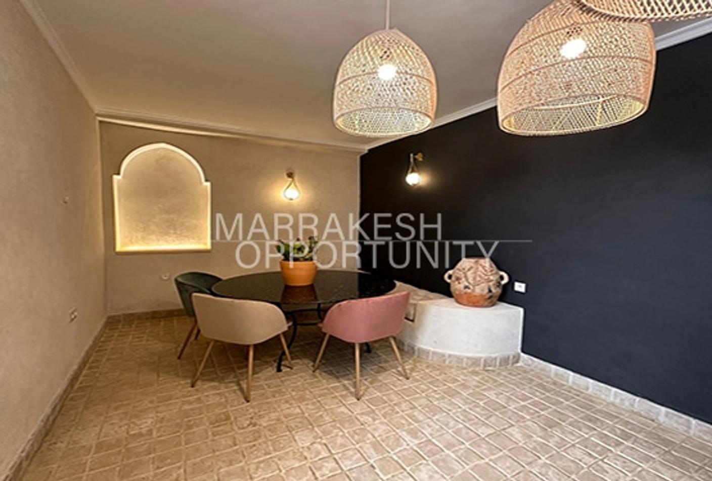 Un Riad authentique très original niché en plein médina proposé pour la vente — 4