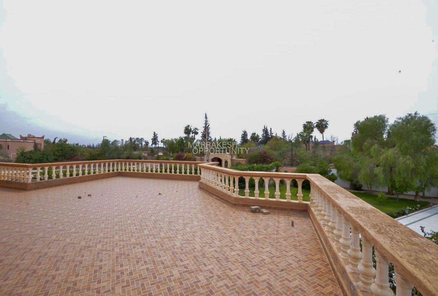 Villa 10000 m² à Route de Fès — 10