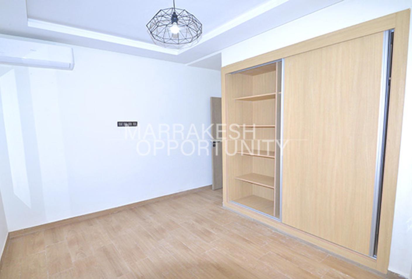 Appartement moderne non meublé en location annuelle — 2