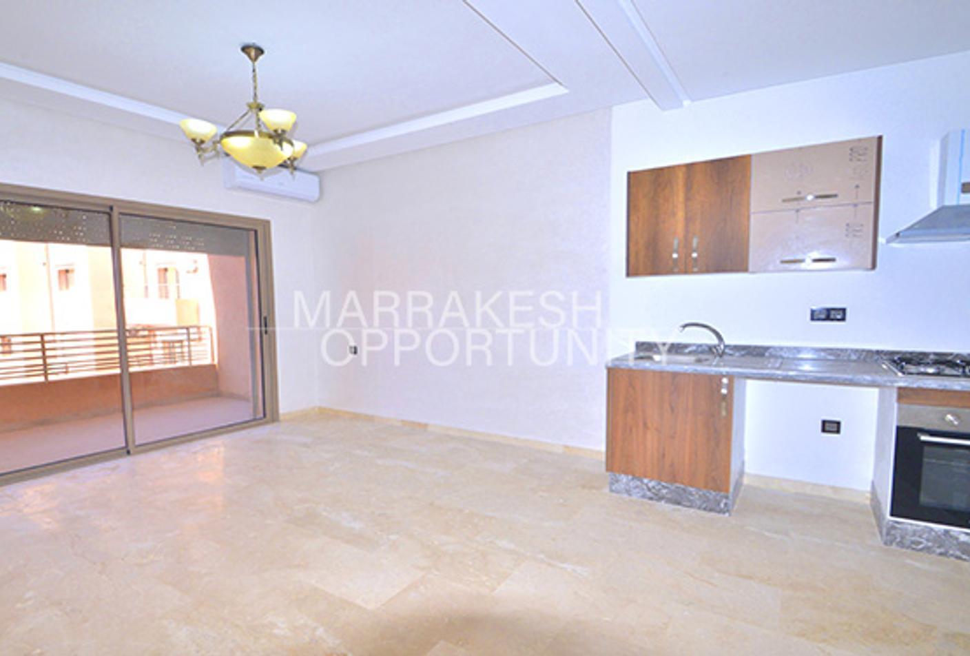 Appartement moderne non meublé en location annuelle — 5