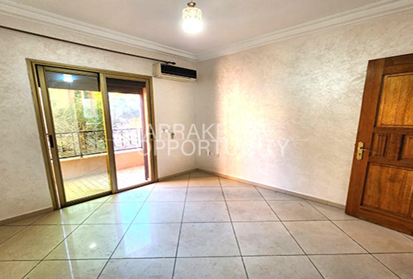 Appartement vide en location longue durée sur boulevard Abdelrim Elkhettabi