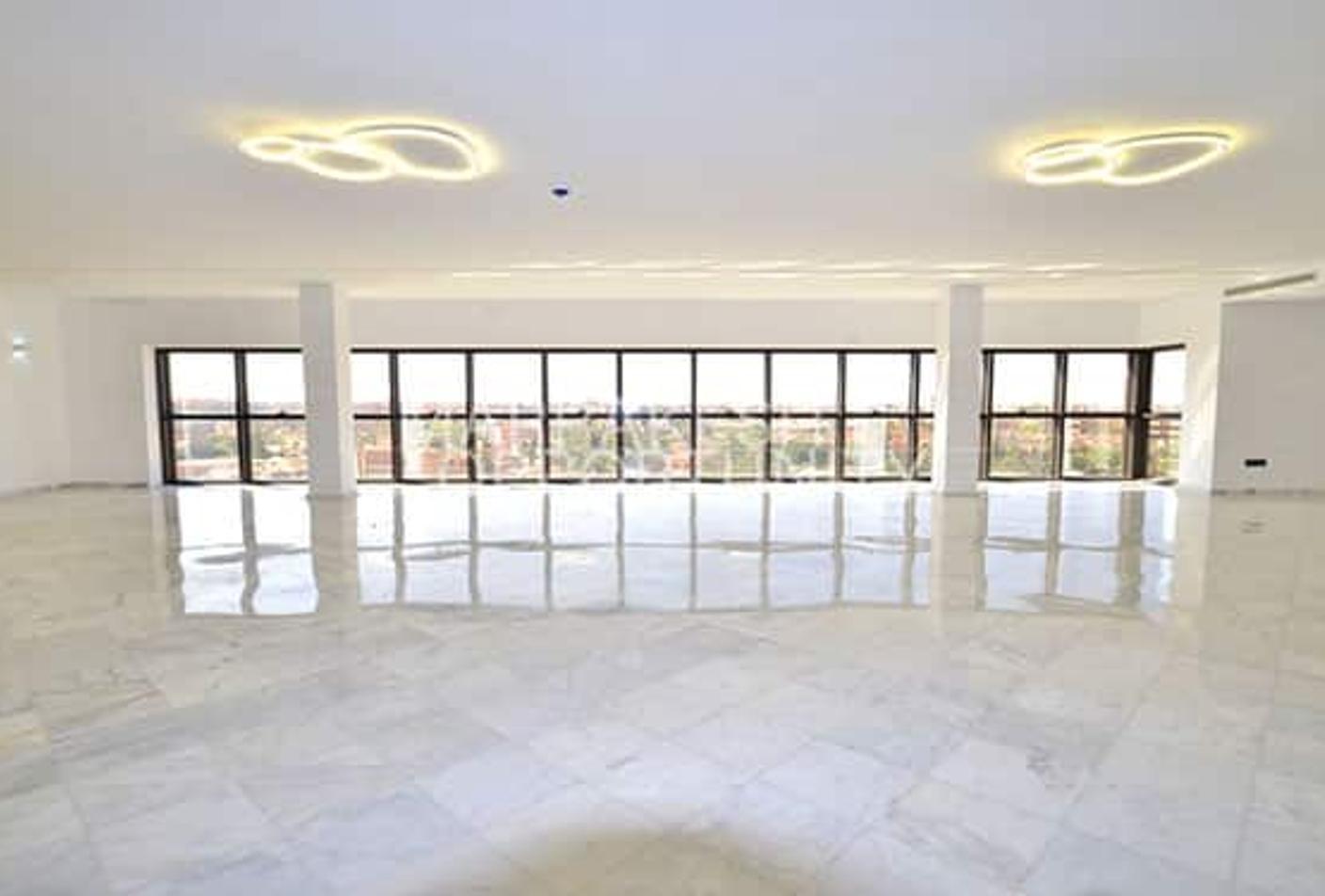 Lot Plateaux Bureaux en location commerciale