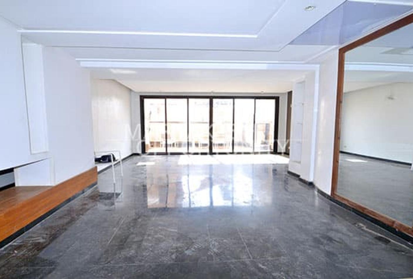 Magnifique Appartement non meublé à louer sur Hivernage — 2
