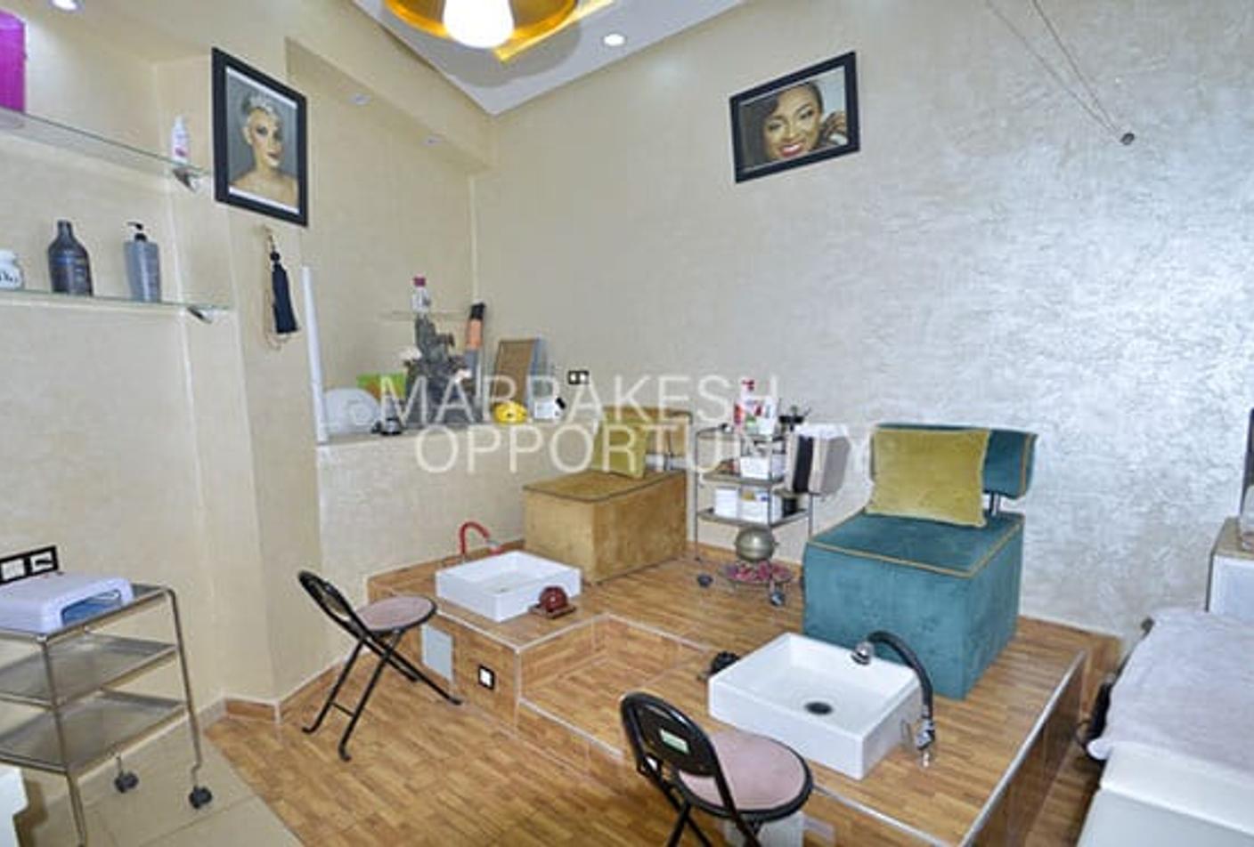 Salon de coiffure en location gérance libre à Guéliz — 5