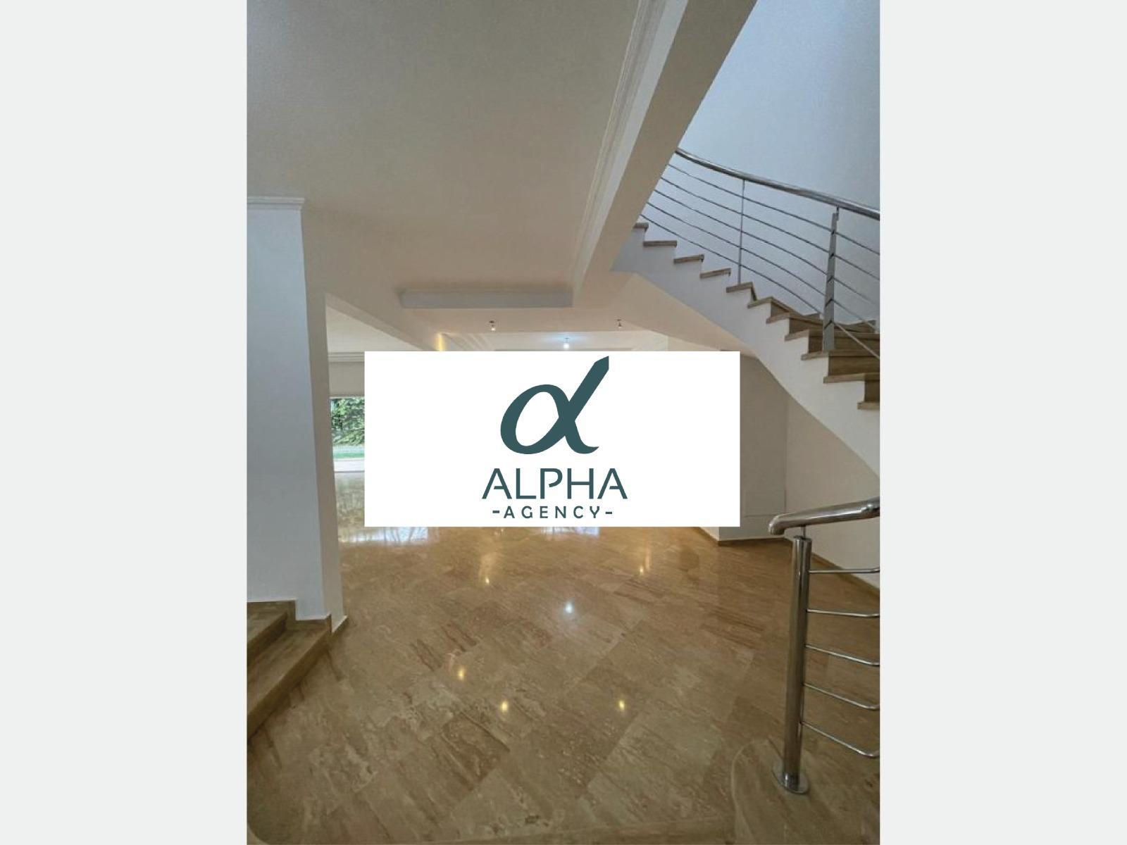 Villa en location à Ain Diab — 3