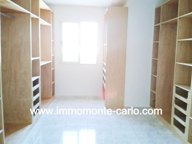 Belle villa neuve haut standing à louer au quartier  Souissi RABAT — 4