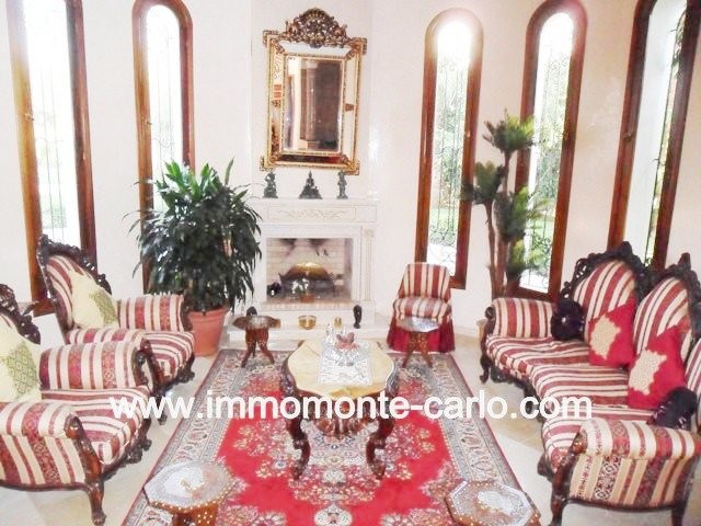 Location villa de standing avec piscine à Souissi à Rabat — 3