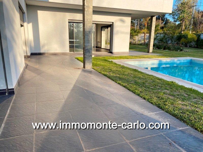 Location Villa  neuve de luxe au quartier Souissi RABAT — 2