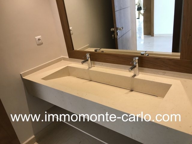 Splendide villa neuve avec piscine et chauffage central à Souissi A louer — 4