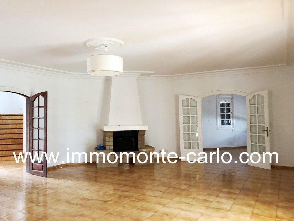 Location villa avec piscine à Hay Riad RABAT — 2