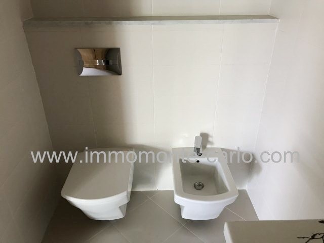 Appartement neuf avec terrasse à louer à Souissi — 5