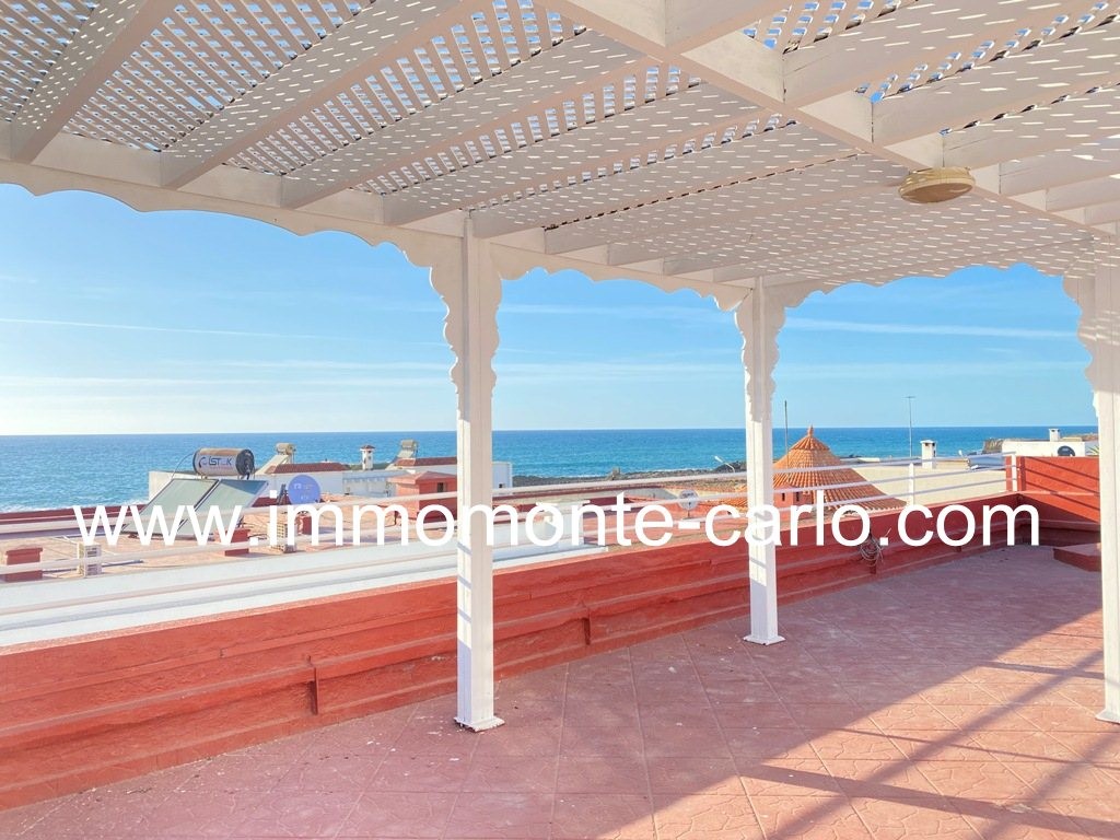 Villa à louer à Harhoura avec une grande terrasse vue sur mer