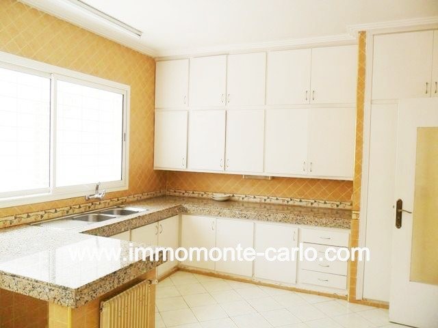 En location villa avec piscine à Souissi RABAT — 5