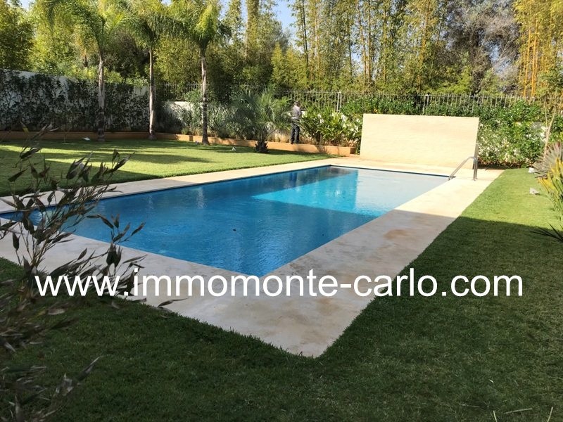 Villa neuve style moderne en location à Souissi Rabat