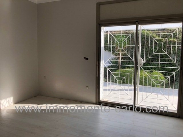 Location villa neuve Haut standing à Souissi Rabat — 3