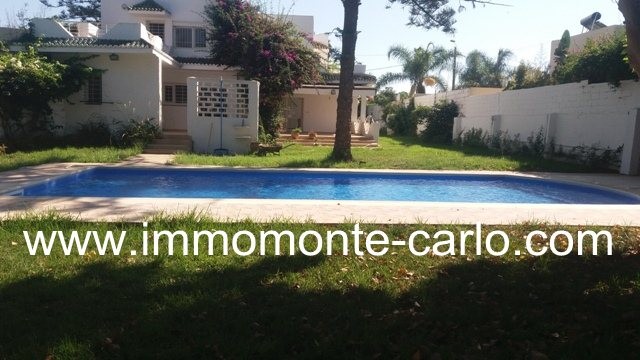 A louer  villa avec piscine à Rabat