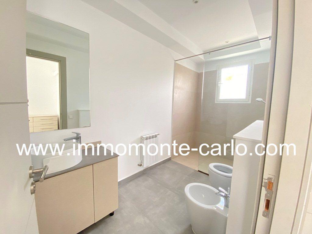 Villa d’architecte haut standing à louer  Rabat — 5