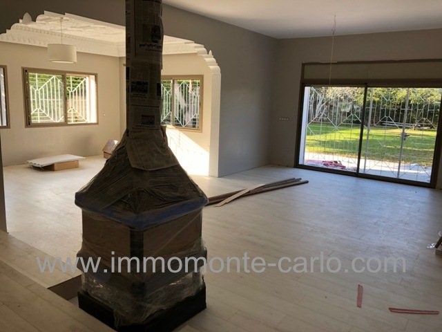 Location villa neuve Haut standing à Souissi Rabat