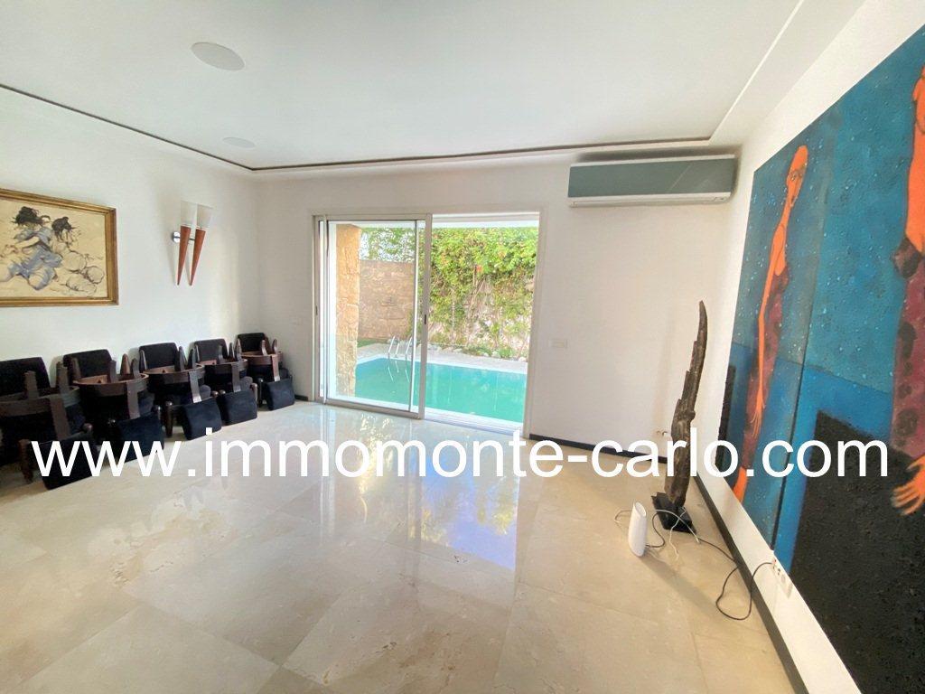 Villa 350 m² à Agdal — 2