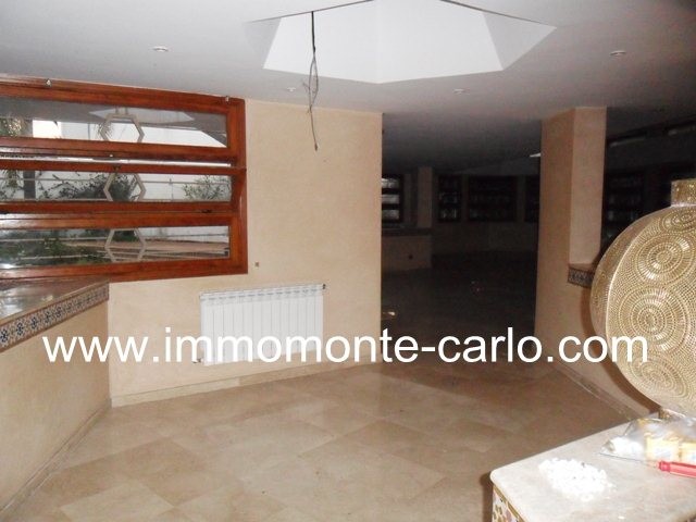 Très belle villa à louer à Rabat Souissi — 3